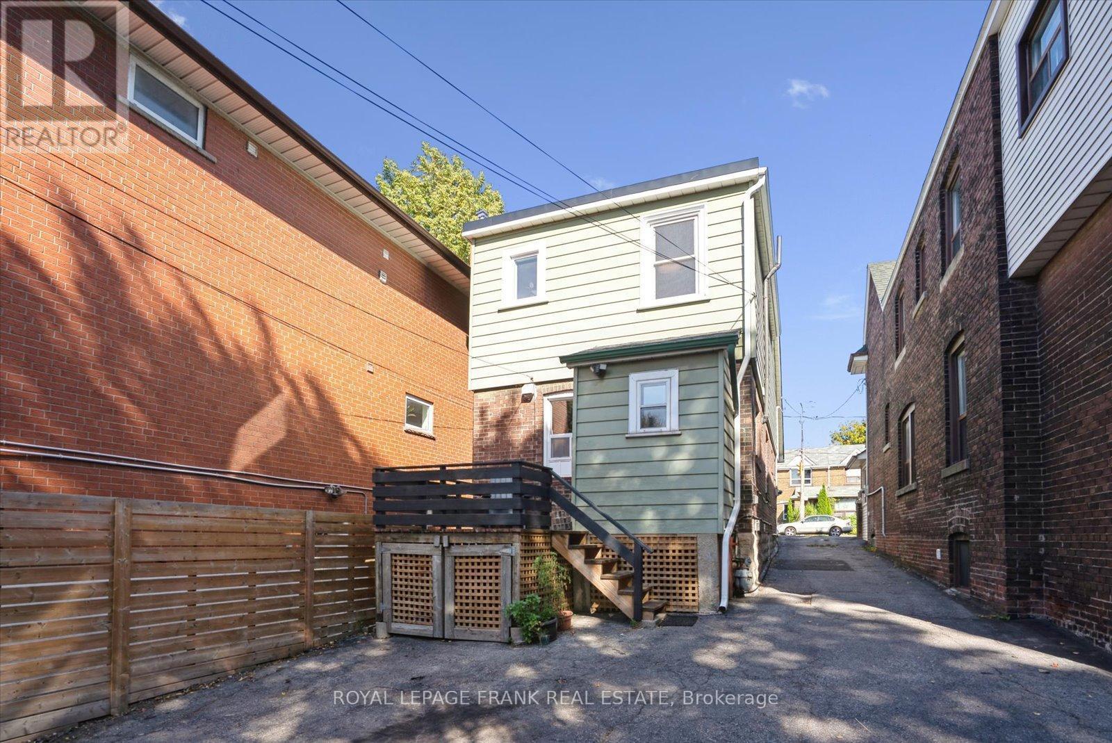 












108 GREENWOOD AVENUE

,
Toronto (South Riverdale),




Ontario
M4L2P6

