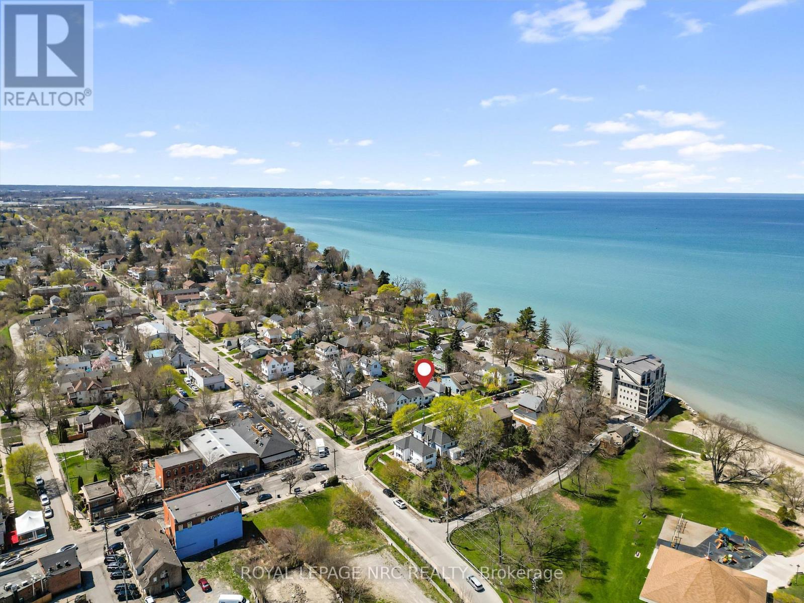 












37 LOCK STREET

,
St. Catharines (Port Dalhousie),




Ontario
L2N5B8

