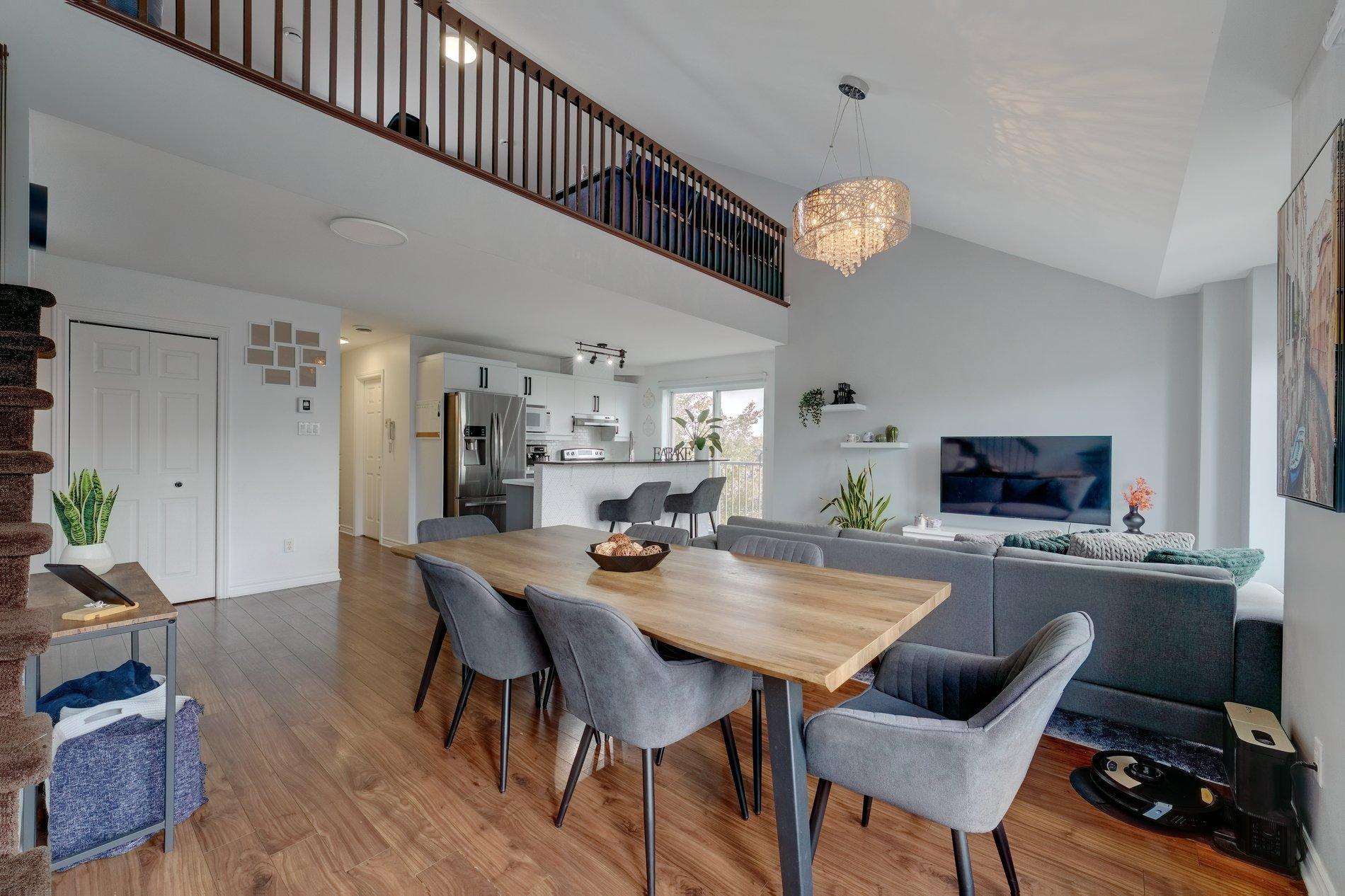 









3764


Boul. Gareau

,
Longueuil (Saint-Hubert),




QC
J3Y0M1

