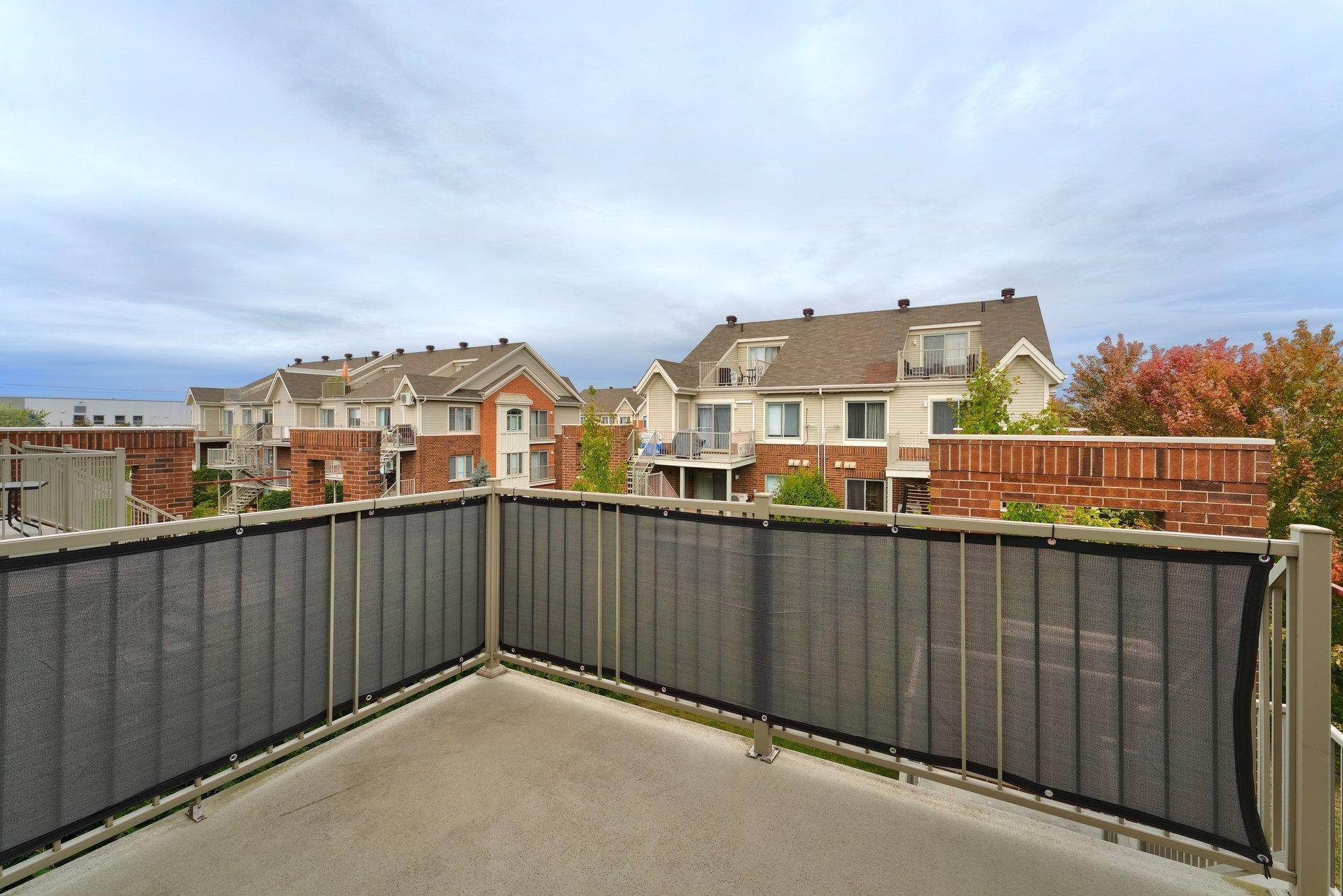 









3764


Boul. Gareau

,
Longueuil (Saint-Hubert),




QC
J3Y0M1

