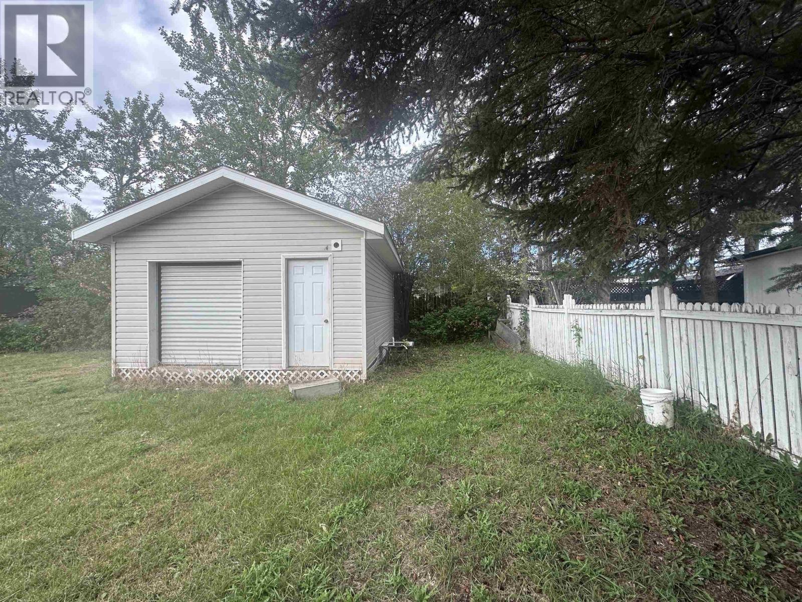 












5255 43 STREET

,
Fort Nelson,




British Columbia
V0C1R0

