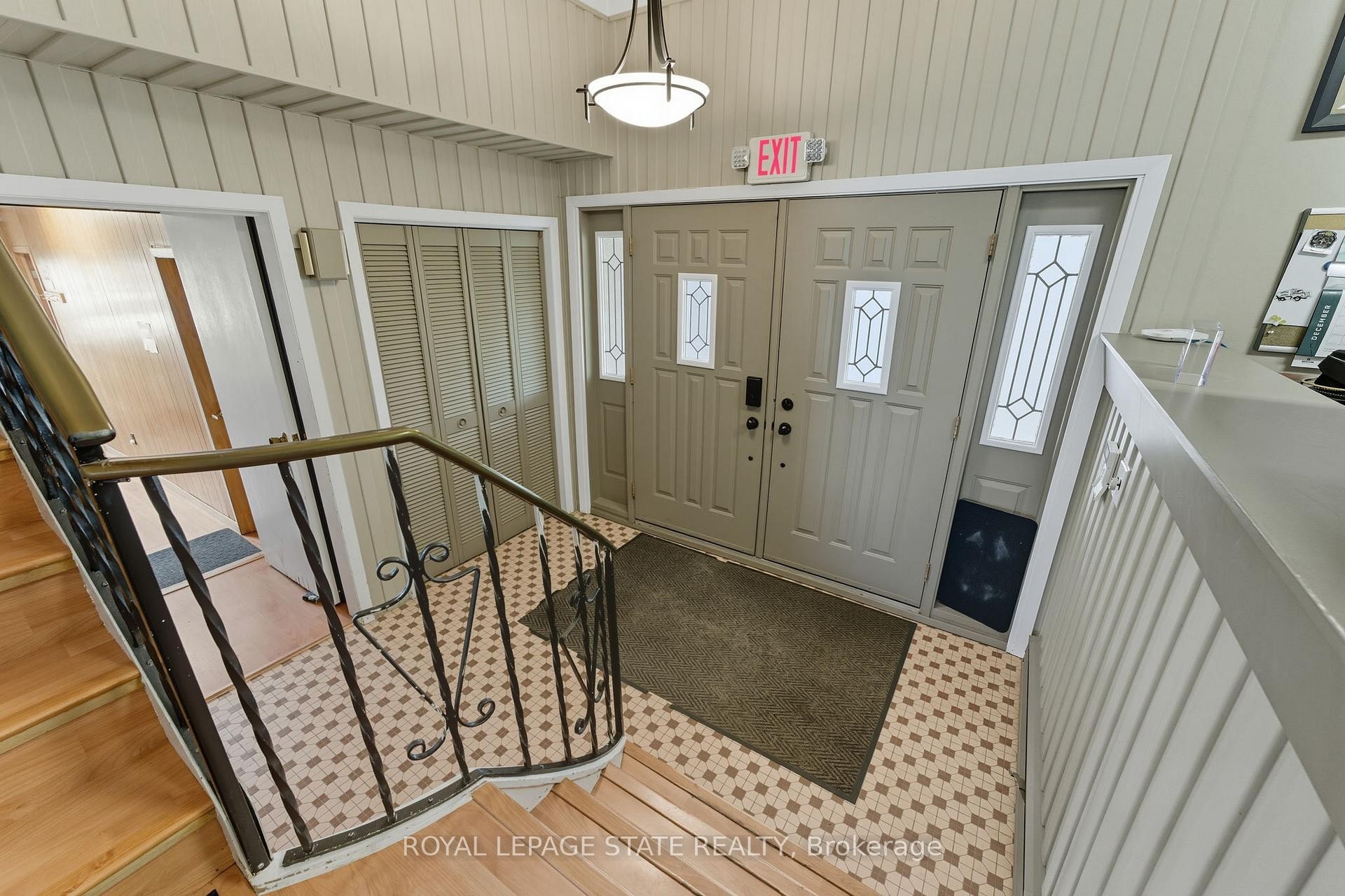 









328


Trinity Church

Road,
Hamilton,




ON
L0R 1P0

