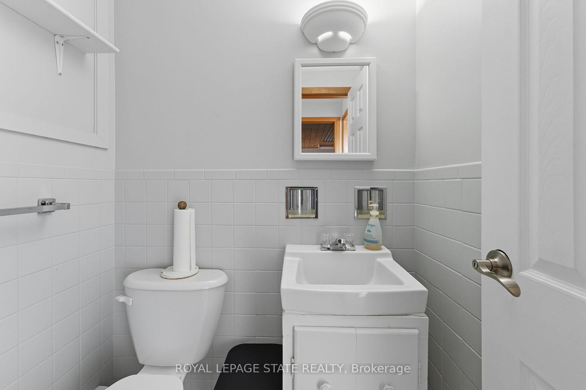 









328


Trinity Church

Road,
Hamilton,




ON
L0R 1P0

