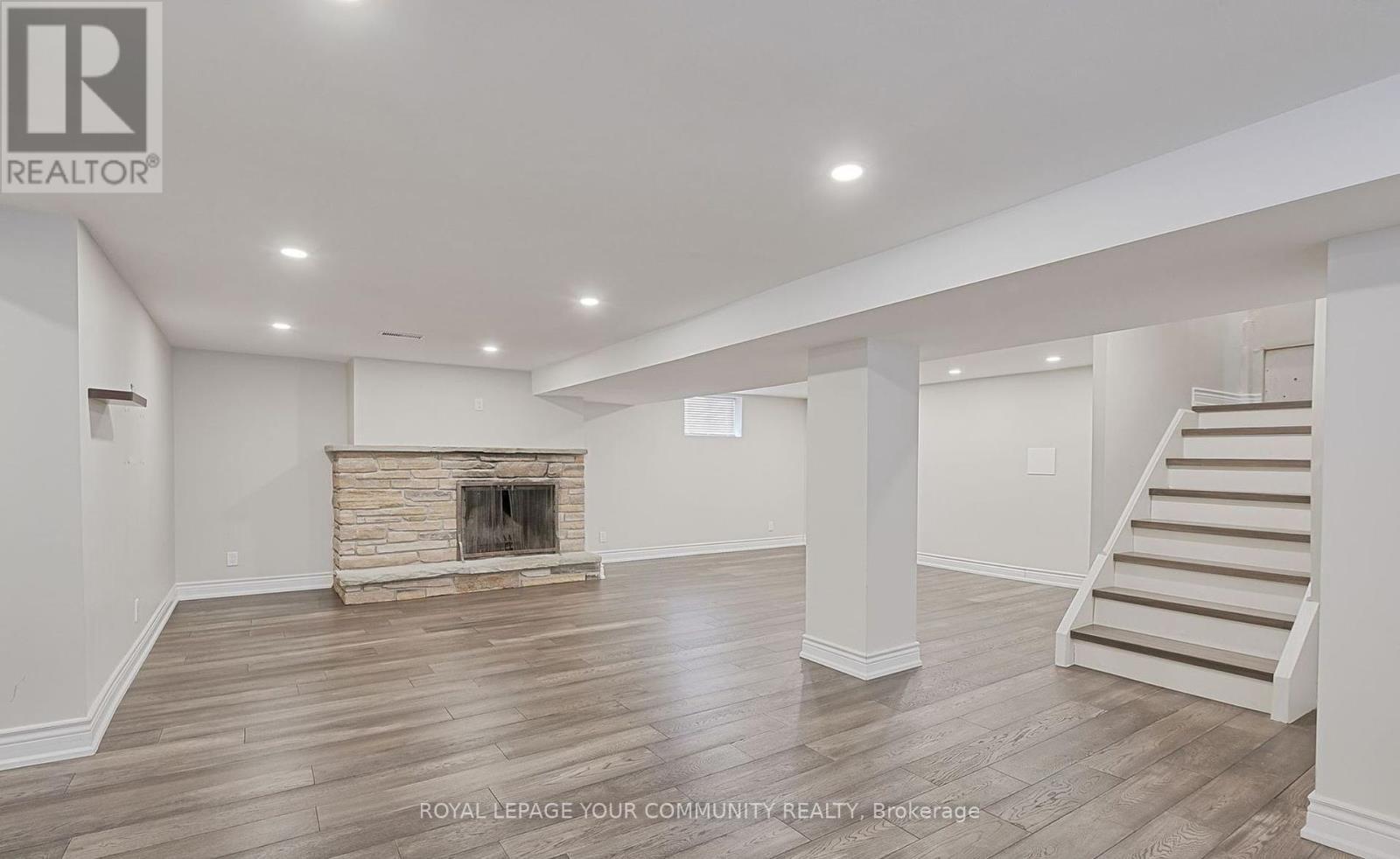 












5992 19TH AVENUE

,
Markham,




Ontario
L3P3J3

