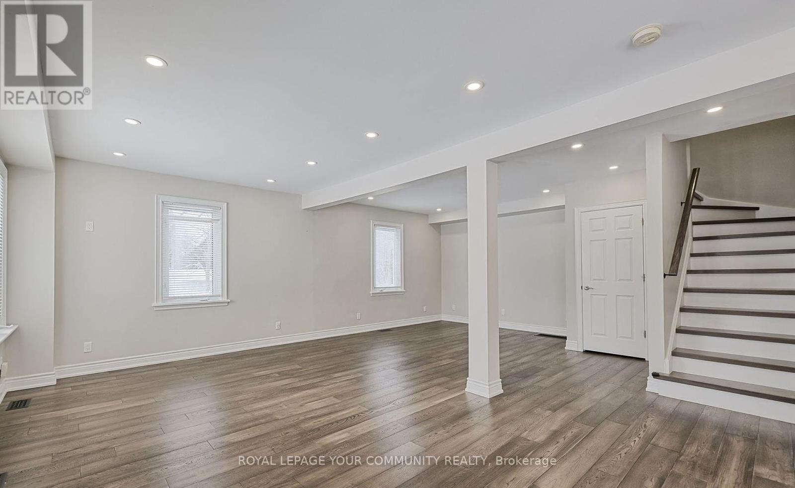 












5992 19TH AVENUE

,
Markham,




Ontario
L3P3J3

