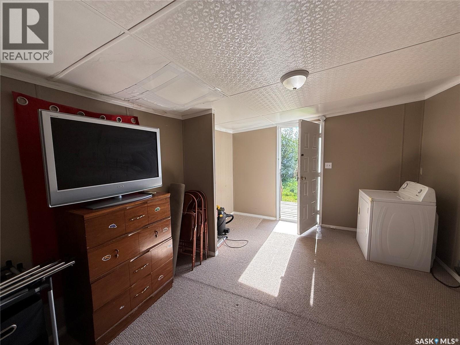 












36 Heritage ESTATES

,
Kindersley,




Saskatchewan
S0L1S0

