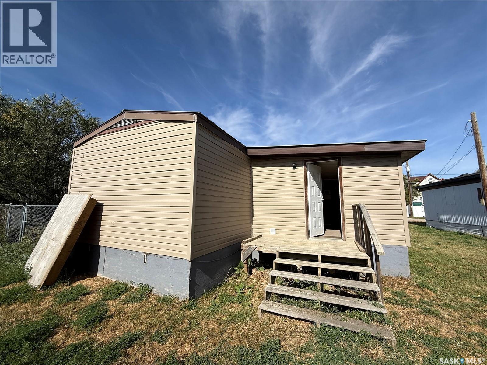 












36 Heritage ESTATES

,
Kindersley,




Saskatchewan
S0L1S0

