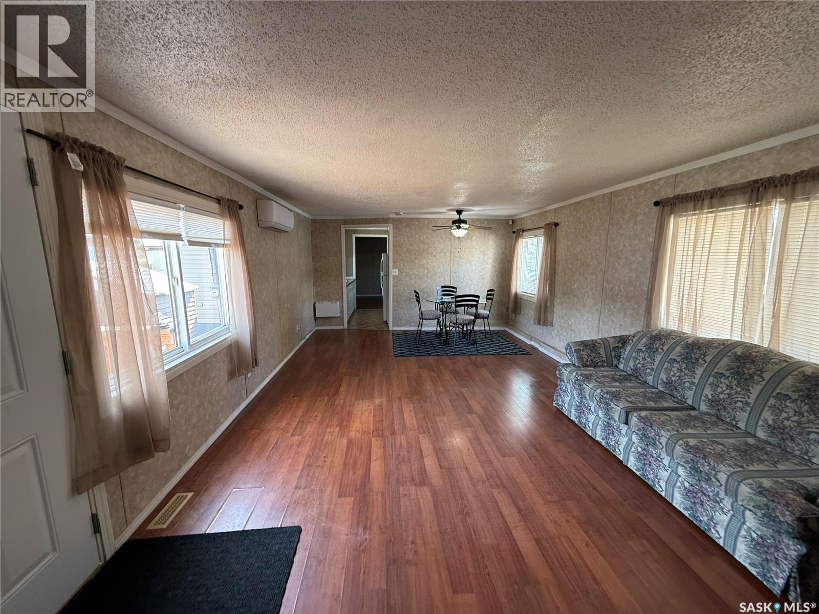 












36 Heritage ESTATES

,
Kindersley,




Saskatchewan
S0L1S0

