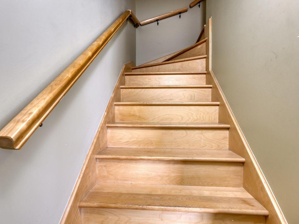 









3606

 - 3608


Rue Émilienne-Dubé

,
Rock Forest/Saint-Élie/Deauville (Sherbrooke),




QC
J1N0S1

