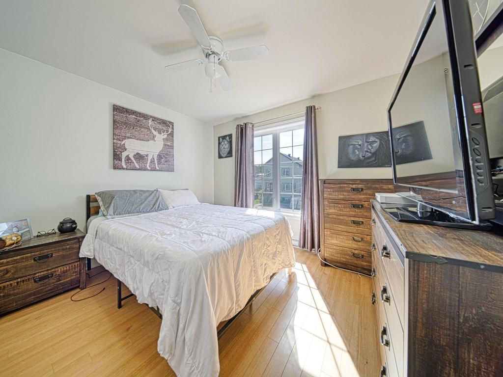 









3606

 - 3608


Rue Émilienne-Dubé

,
Rock Forest/Saint-Élie/Deauville (Sherbrooke),




QC
J1N0S1

