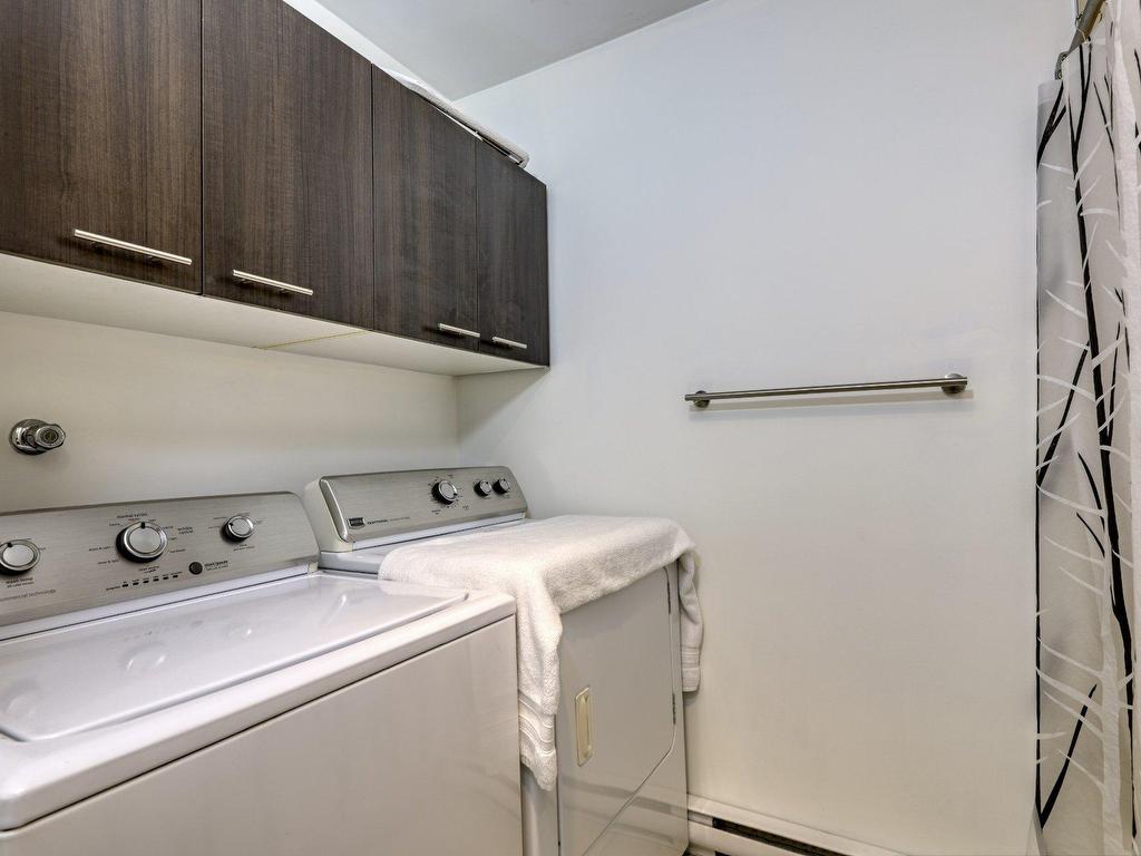 









3606

 - 3608


Rue Émilienne-Dubé

,
Rock Forest/Saint-Élie/Deauville (Sherbrooke),




QC
J1N0S1

