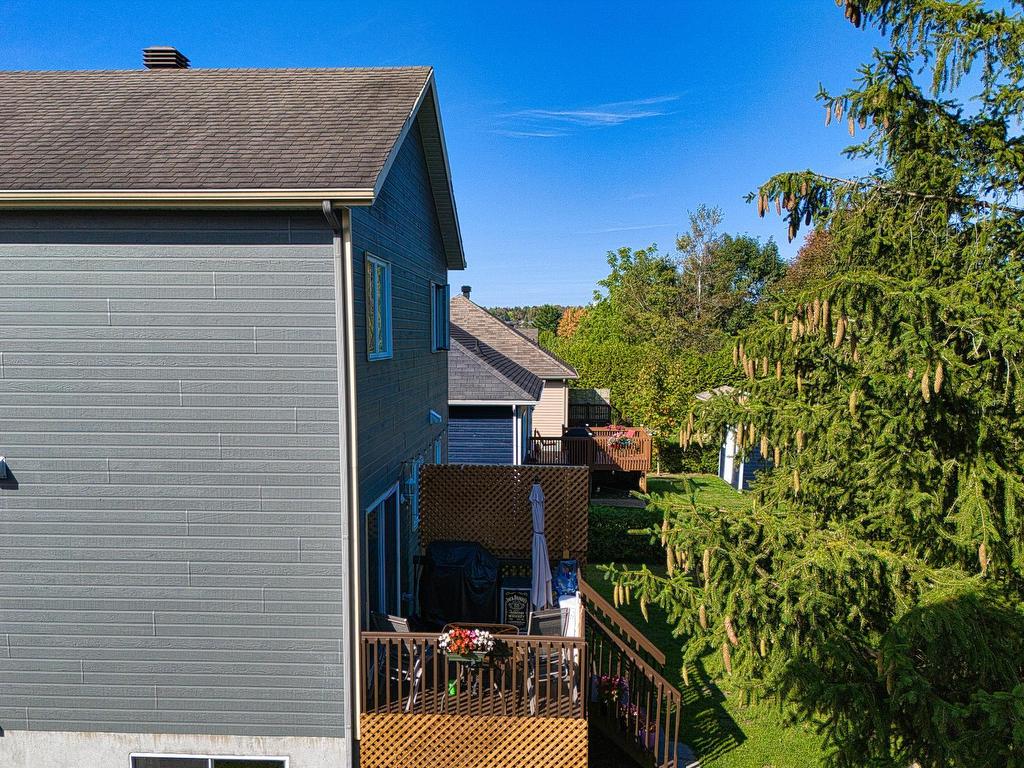 









3606

 - 3608


Rue Émilienne-Dubé

,
Rock Forest/Saint-Élie/Deauville (Sherbrooke),




QC
J1N0S1

