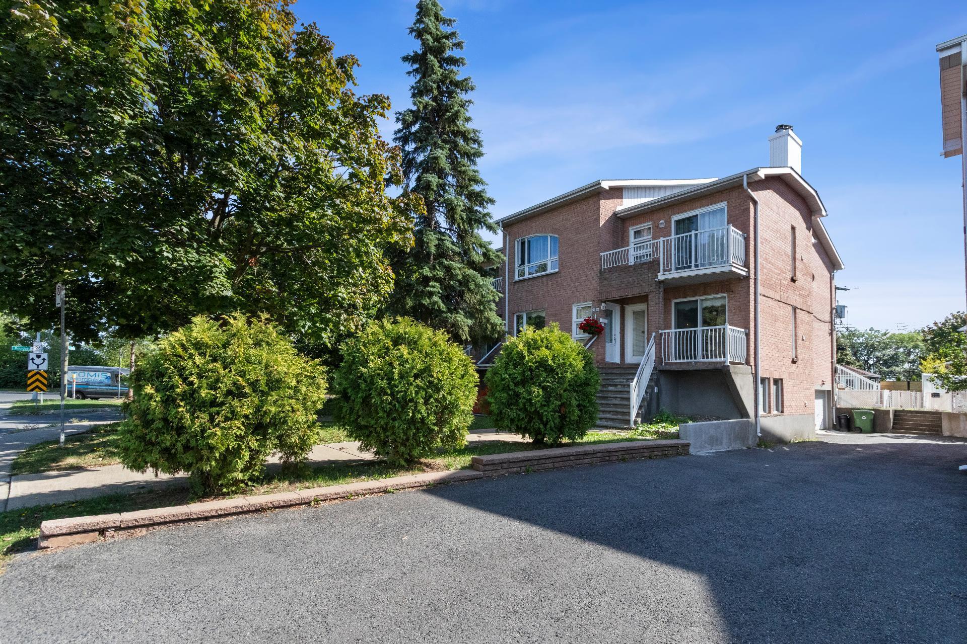 









1004


Rue Thierry

,
Montréal (LaSalle),




QC
H8N2Y6

