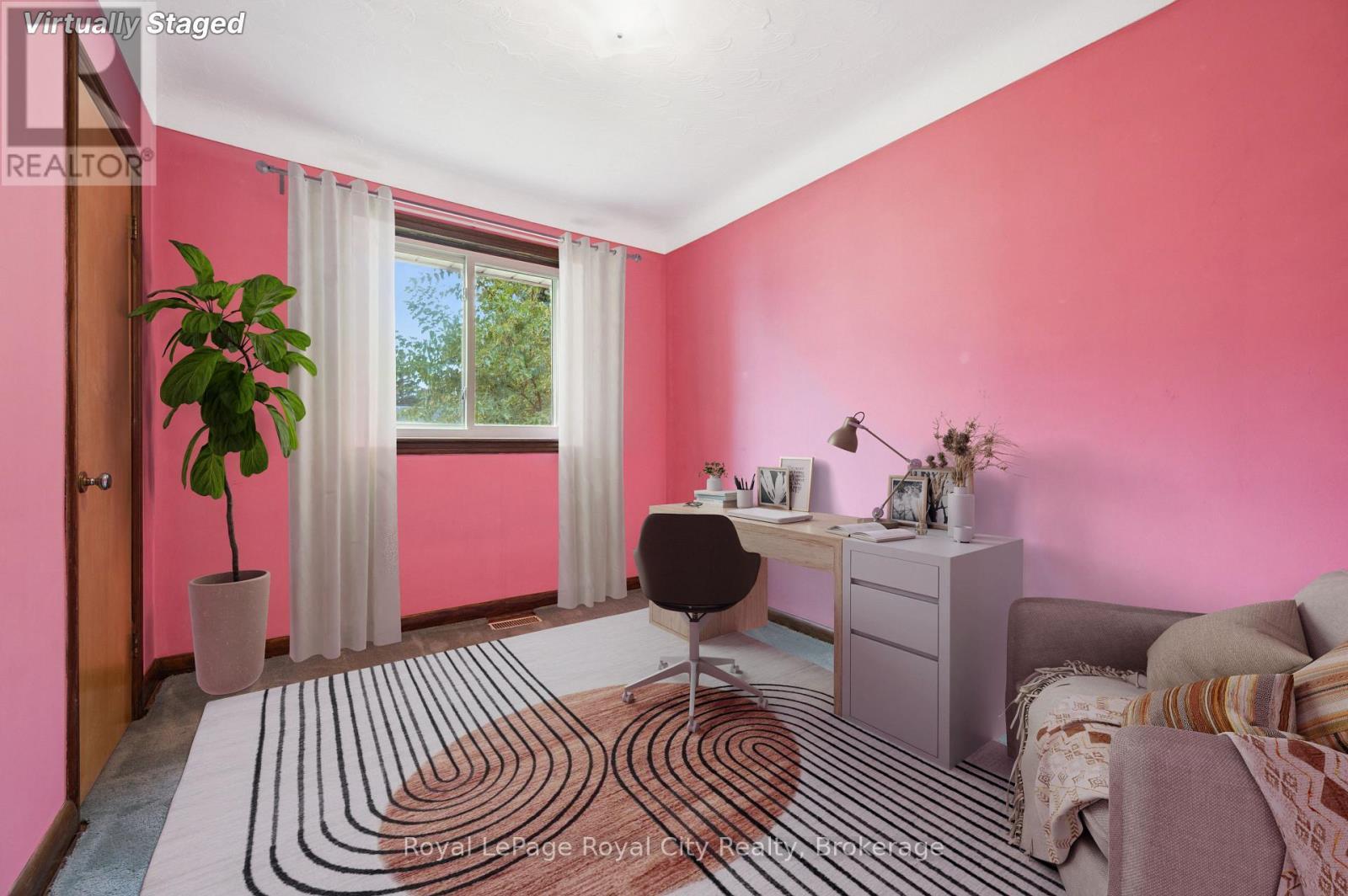 












193 EDINBURGH ROAD S

,
Guelph (Dovercliffe Park/Old University),




Ontario
N1G2H8

