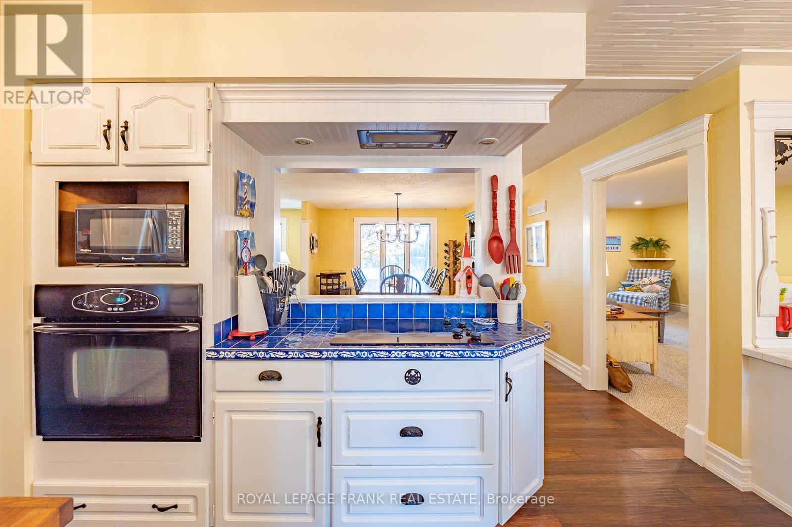 












1187 LAKEHURST ROAD

,
Trent Lakes,




Ontario
K0L1J0

