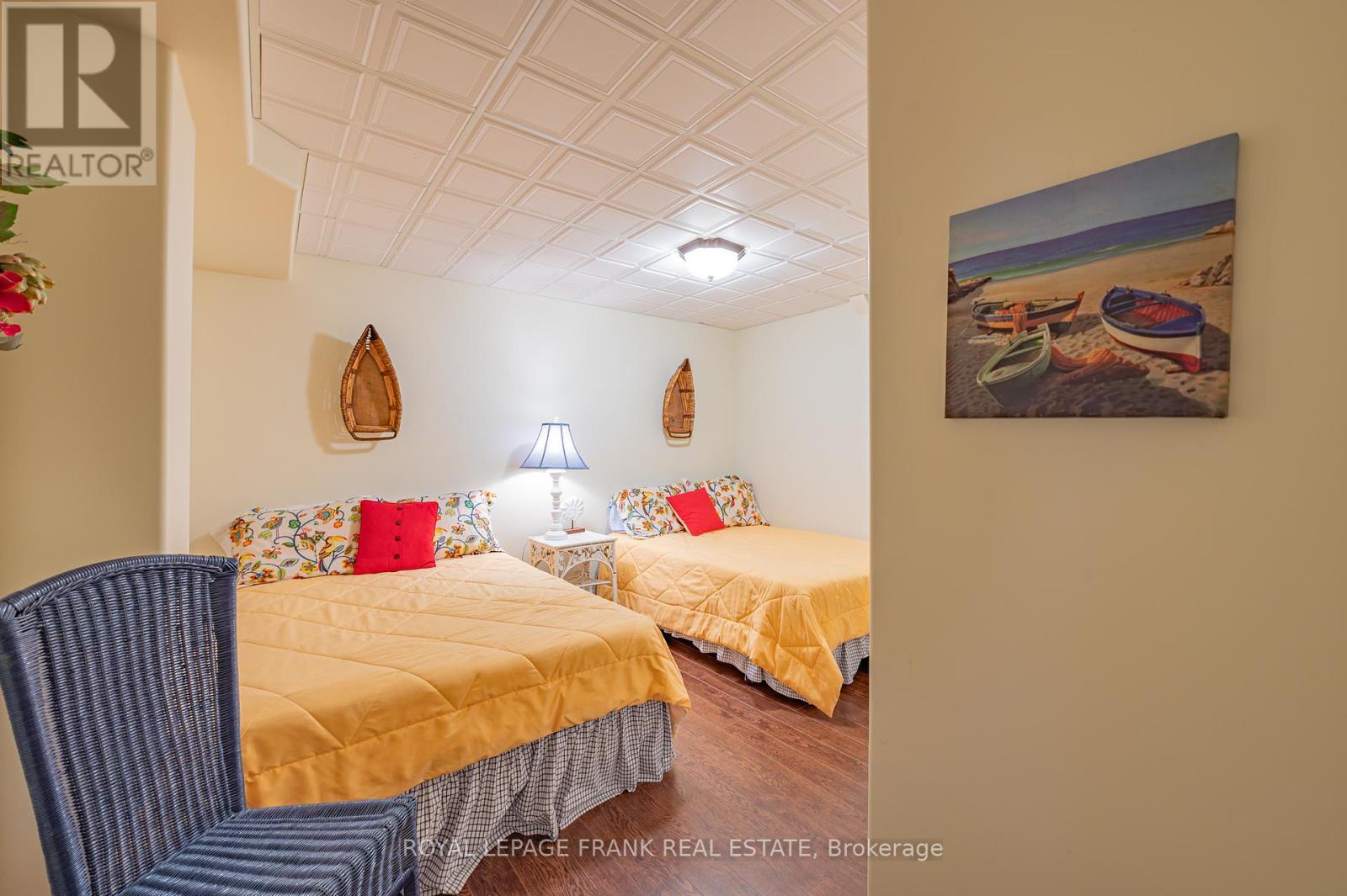 












1187 LAKEHURST ROAD

,
Trent Lakes,




Ontario
K0L1J0

