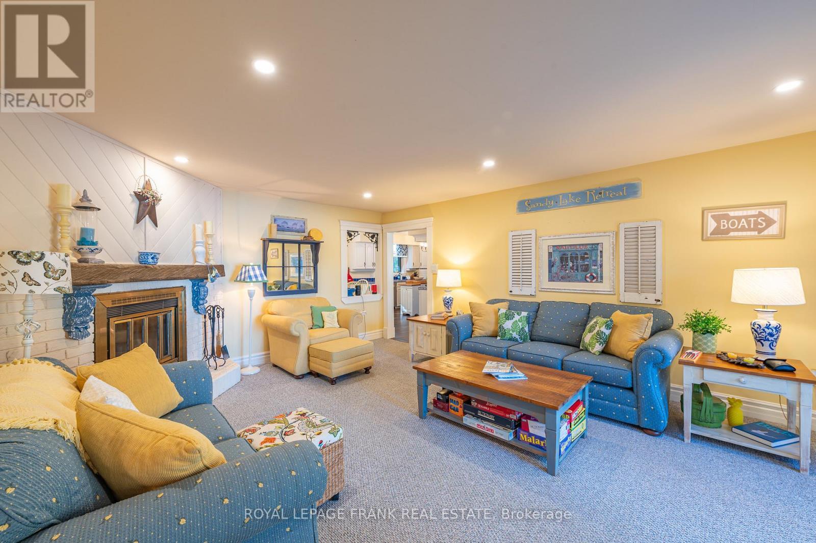 












1187 LAKEHURST ROAD

,
Trent Lakes,




Ontario
K0L1J0

