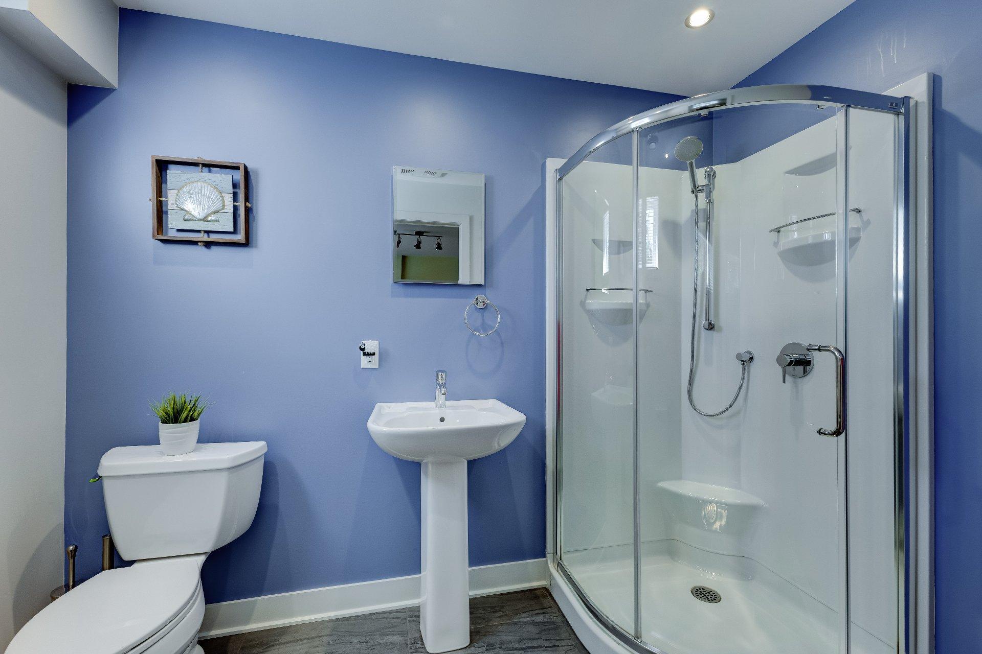 









301


Grand Boulevard O.

,
Saint-Bruno-de-Montarville,




QC
J3V1P9

