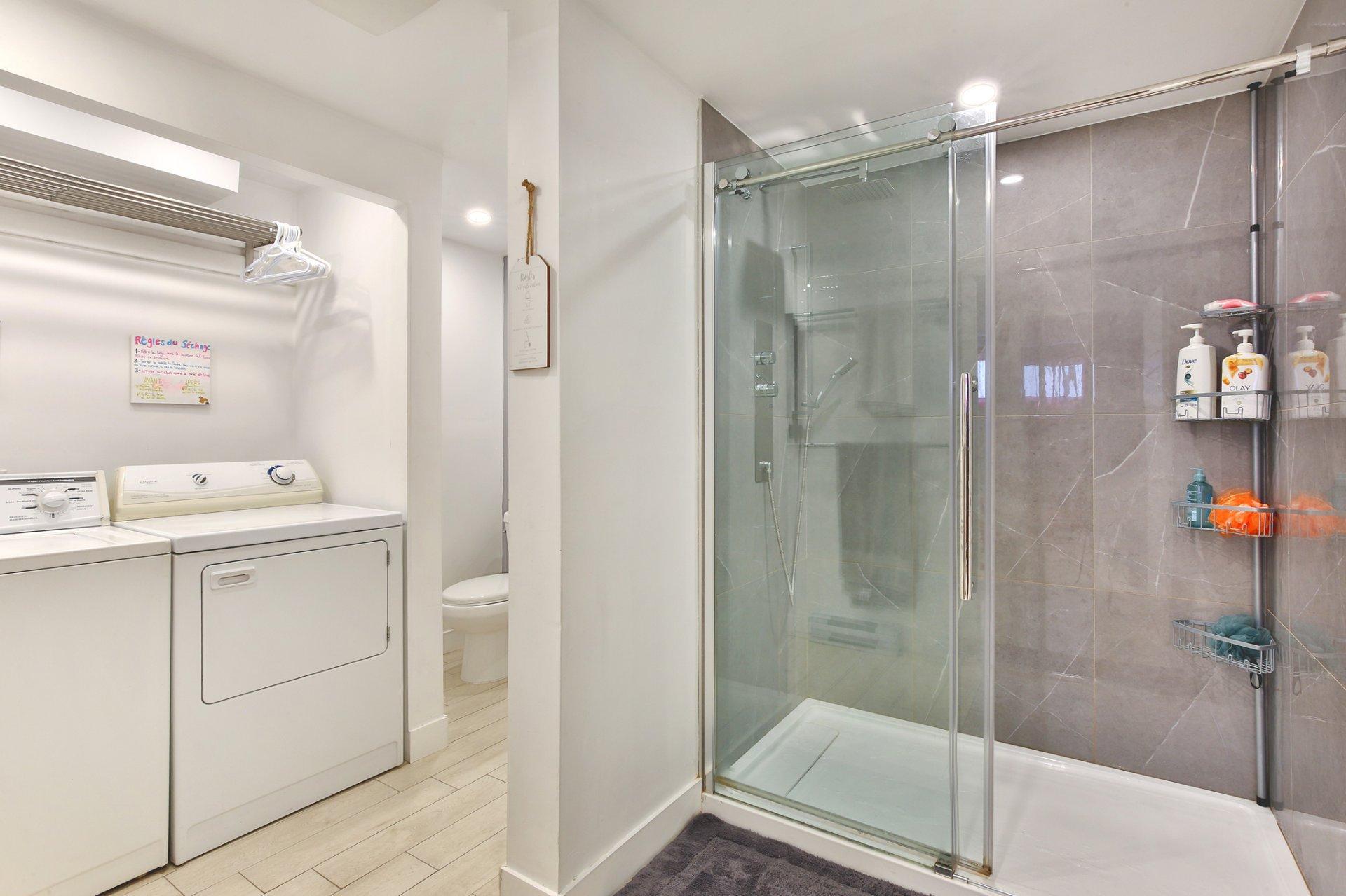 









200


Rue de l'Amarante

,
Saint-Jean-sur-Richelieu,




QC
J2W3E9

