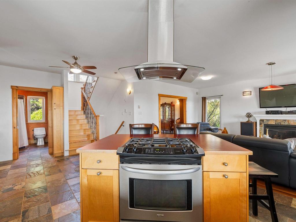 












687 Ketch Harbour Road

,
Portuguese Cove,




NS
B3V 1K2

