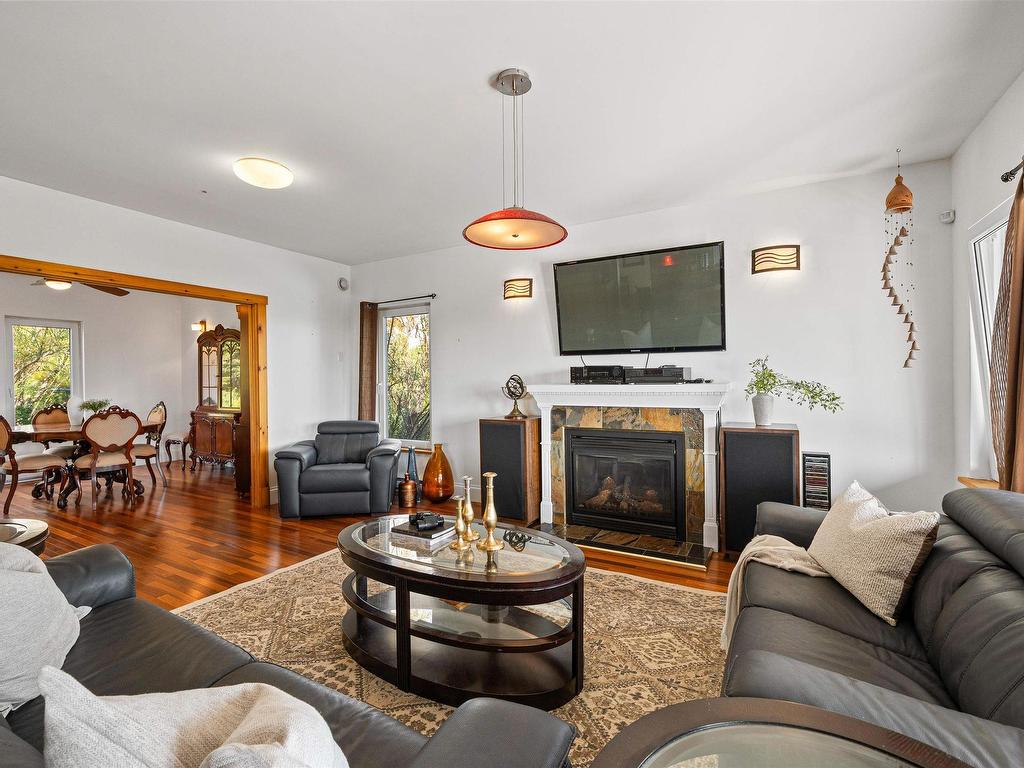 












687 Ketch Harbour Road

,
Portuguese Cove,




NS
B3V 1K2

