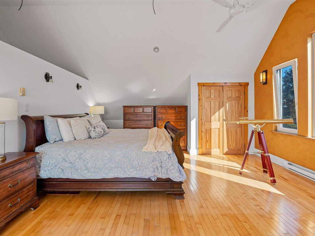 












687 Ketch Harbour Road

,
Portuguese Cove,




NS
B3V 1K2

