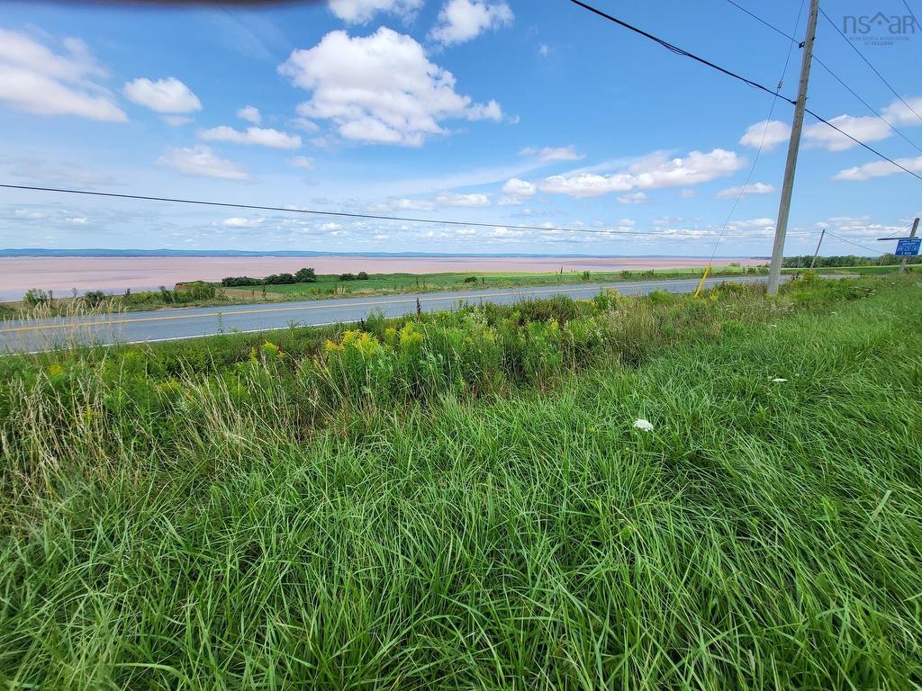 












Lot 1 Highway 215

,
Lower Selma,







NS
B0N 1T0

