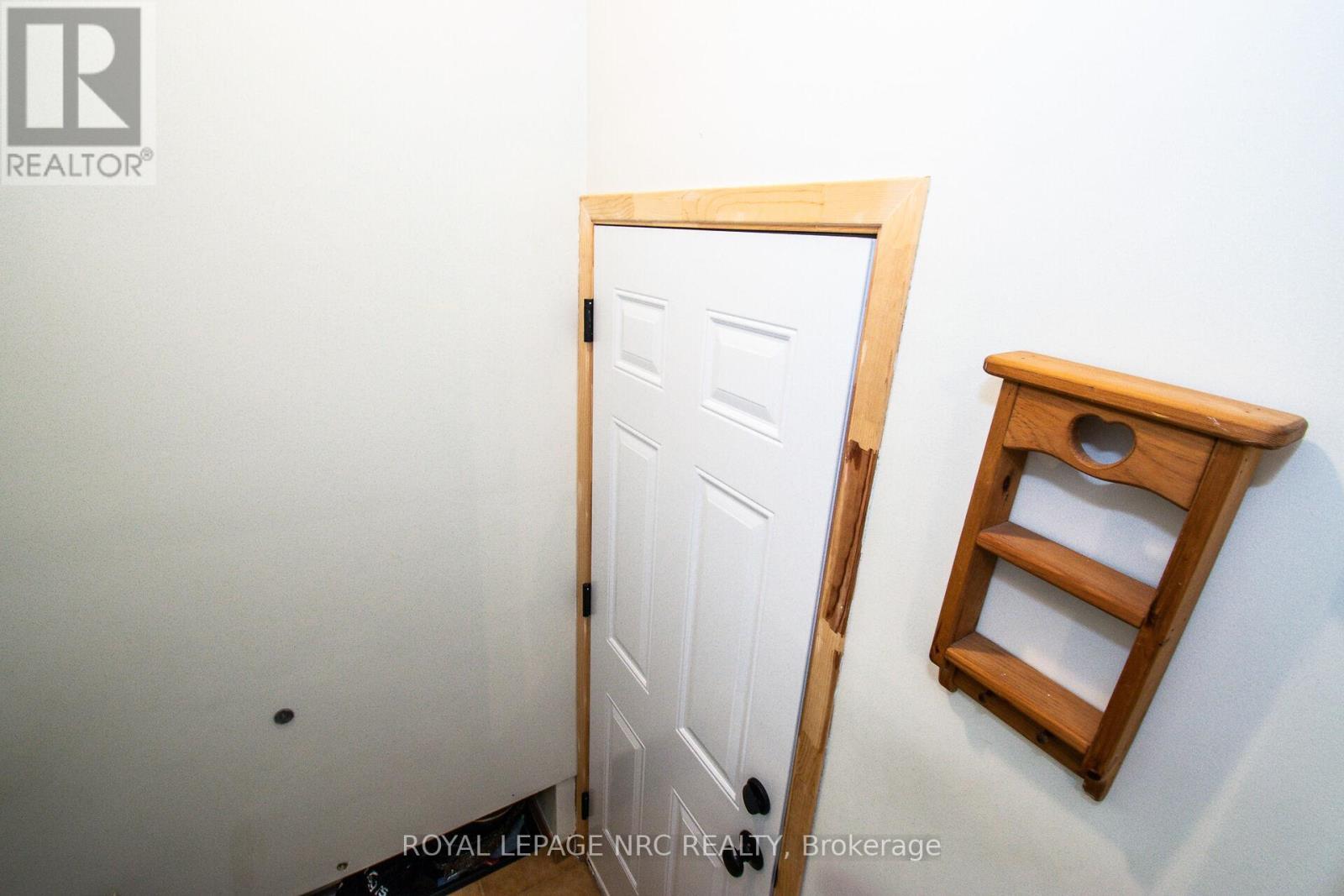 












73 LOCKVIEW CRESCENT

,
St. Catharines (Bunting/Linwell),




Ontario
L2M2T6

