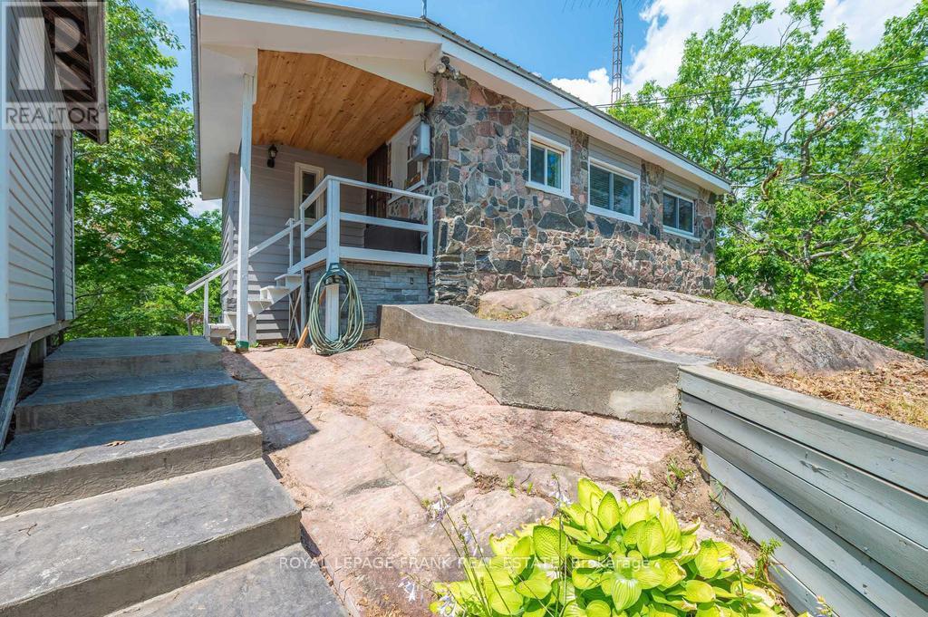 












48 FIRE ROUTE 81

,
Trent Lakes,




Ontario
K0L1J0

