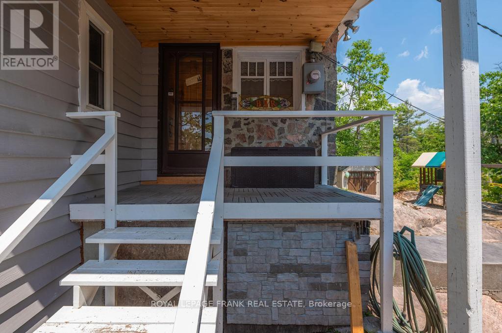 












48 FIRE ROUTE 81

,
Trent Lakes,




Ontario
K0L1J0

