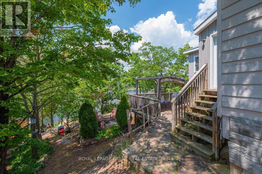 












48 FIRE ROUTE 81

,
Trent Lakes,




Ontario
K0L1J0

