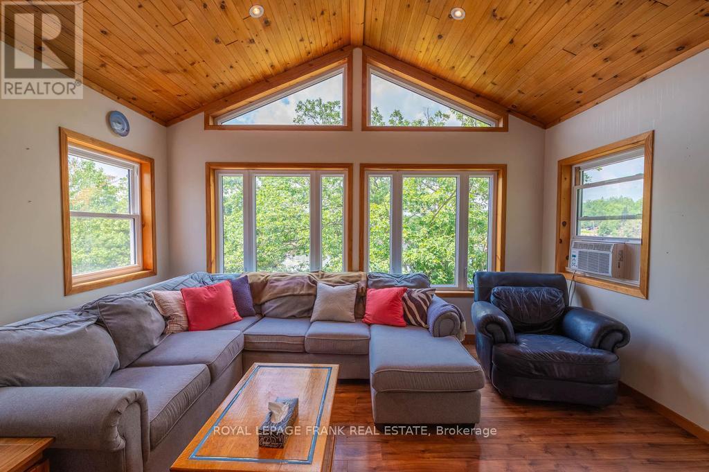 












48 FIRE ROUTE 81

,
Trent Lakes,




Ontario
K0L1J0

