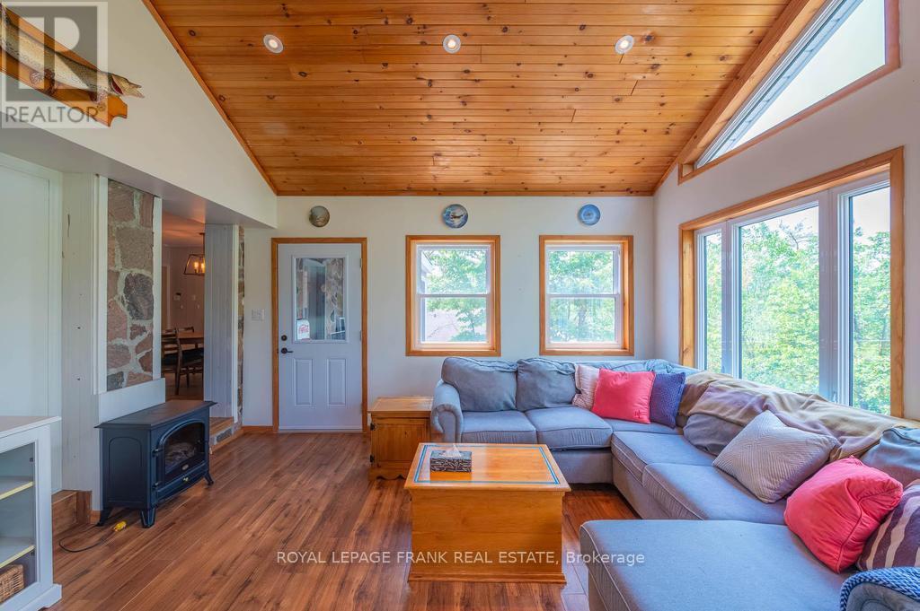 












48 FIRE ROUTE 81

,
Trent Lakes,




Ontario
K0L1J0

