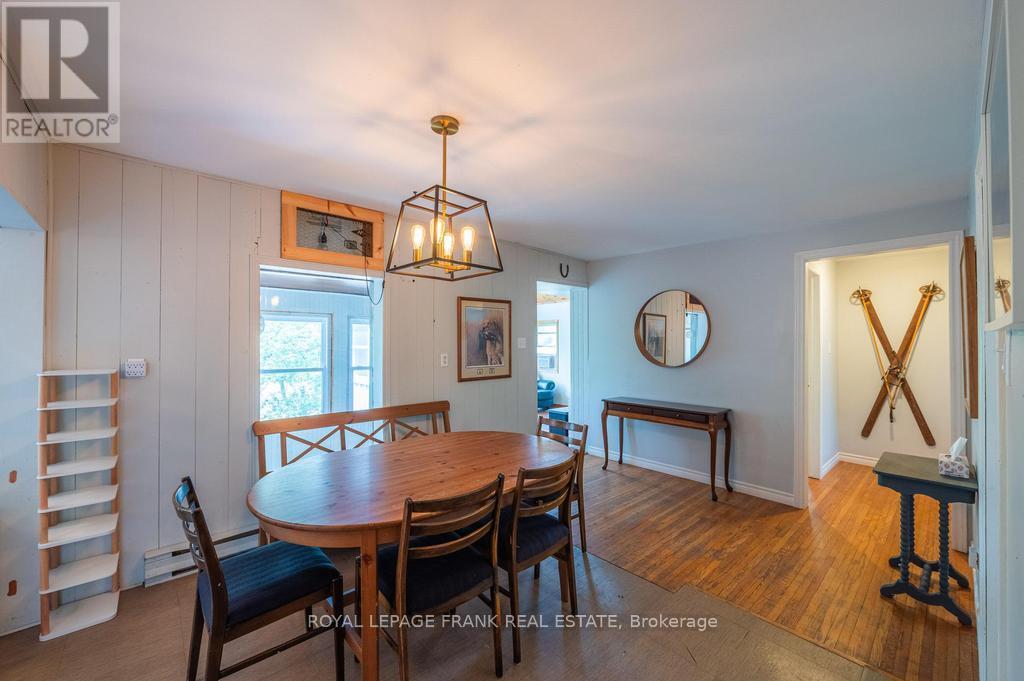 












48 FIRE ROUTE 81

,
Trent Lakes,




Ontario
K0L1J0

