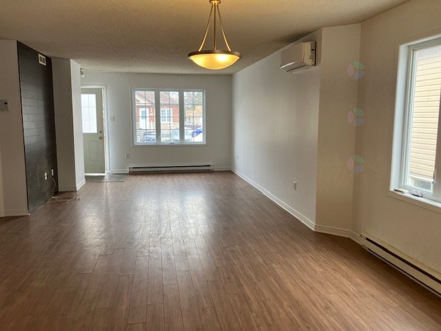 









58


Rue de la Bourgade

,
Gatineau (Gatineau),




QC
J8P0E2

