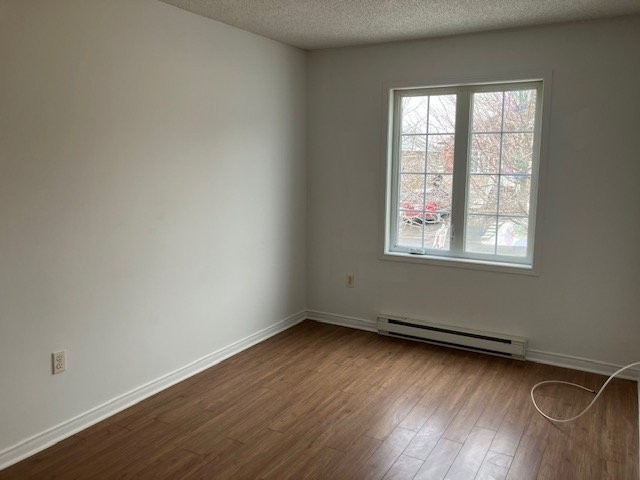 









58


Rue de la Bourgade

,
Gatineau (Gatineau),




QC
J8P0E2

