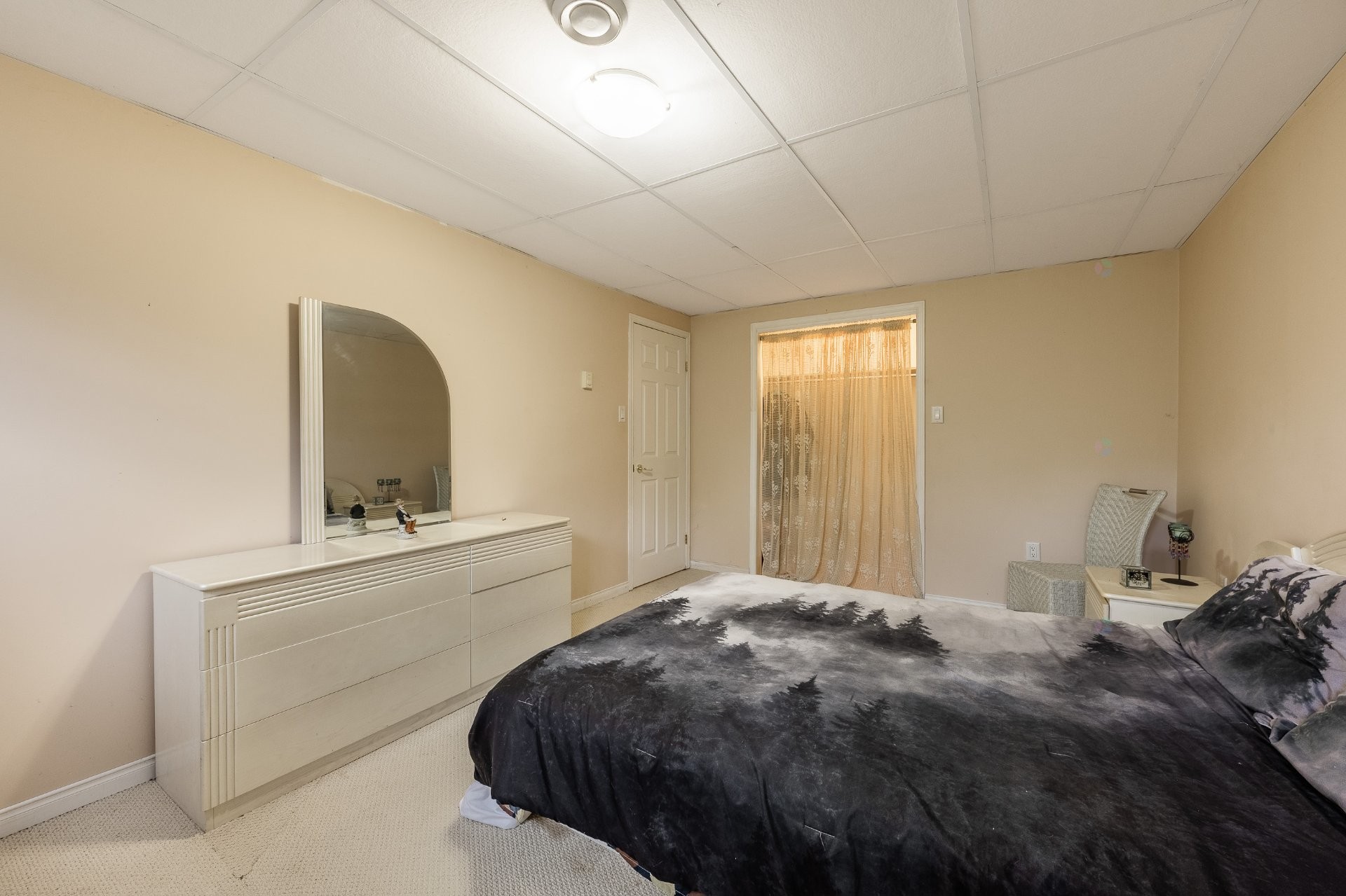 









943


Rue de la Roche

,
Granby,




QC
J2J2H9

