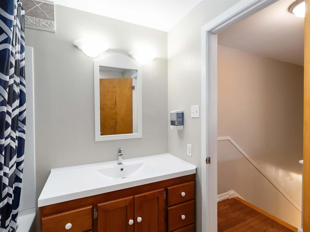 












123B Adelaide Avenue

,
Halifax,




NS
B3N 2P1

