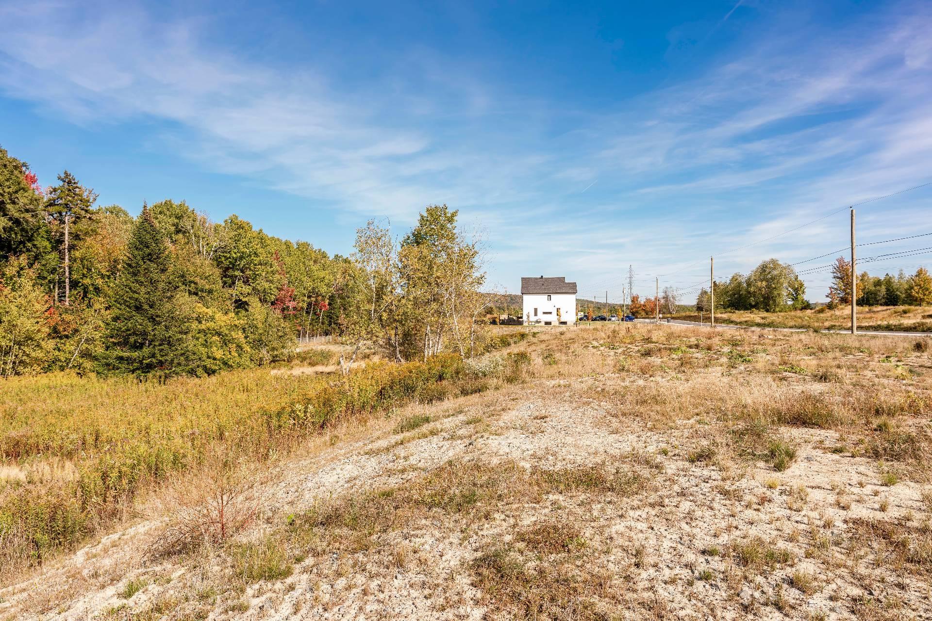 












Rue Étienne-Desmarteau

,
Sherbrooke (Brompton/Rock Forest/Saint-Élie/Deauville),







QC
J1C0X5


