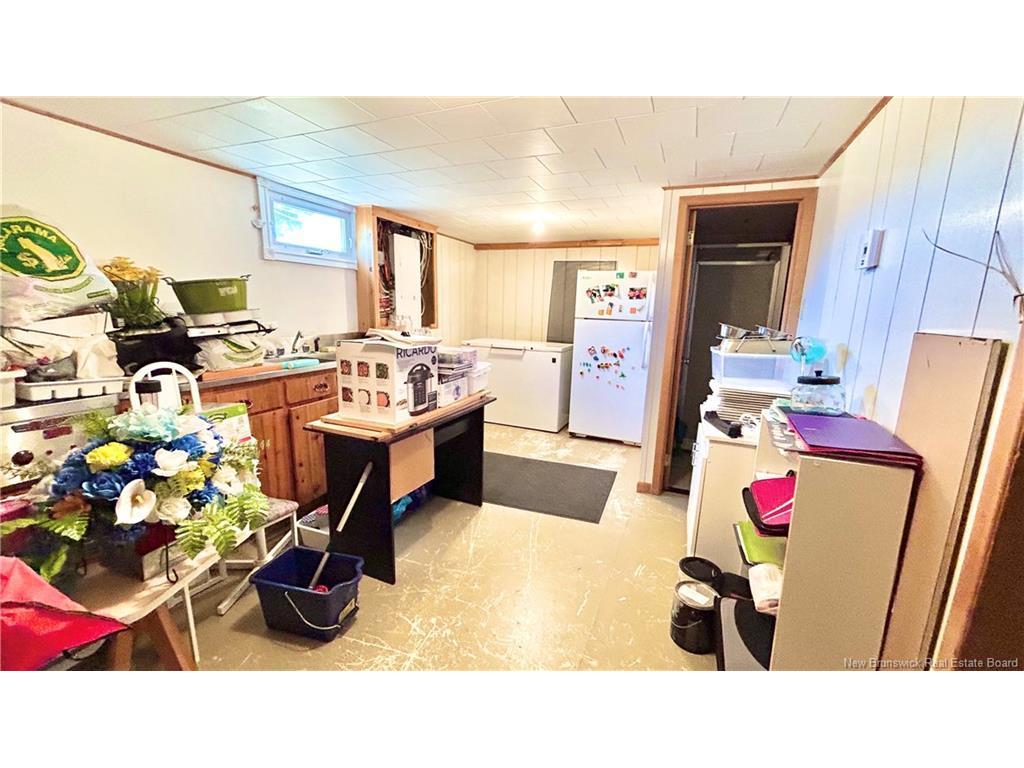 









312


St-Pierre E

BLVD,
Caraquet,




NB
E1W 1B4

