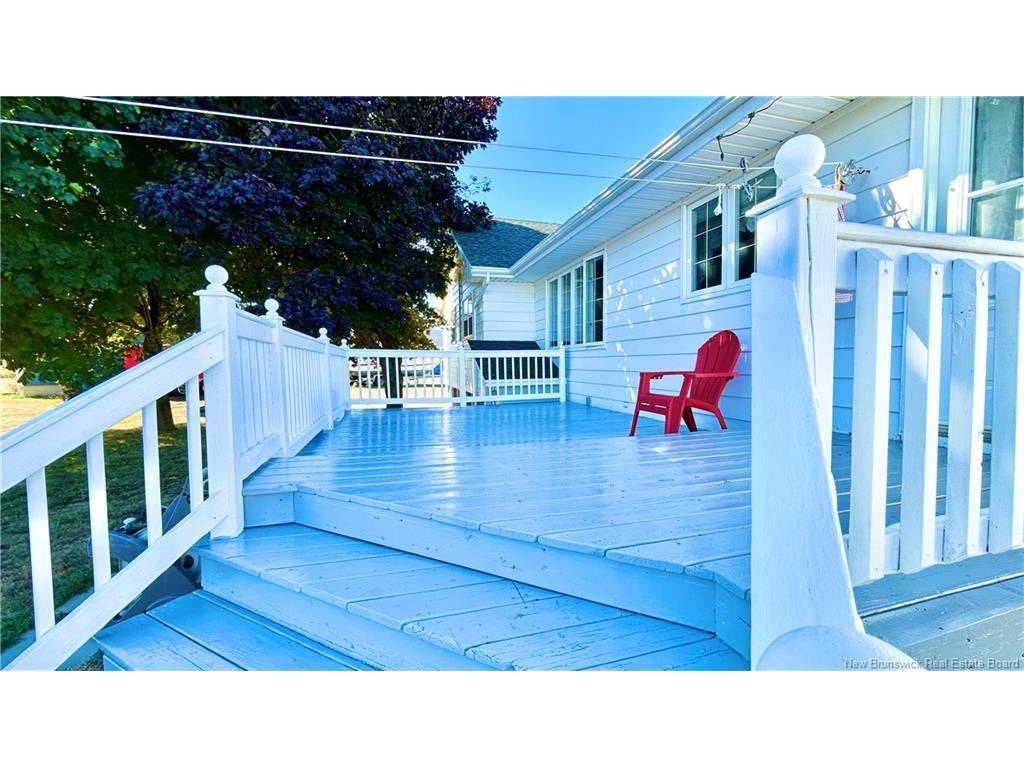 









312


St-Pierre E

BLVD,
Caraquet,




NB
E1W 1B4

