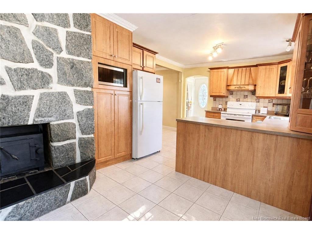 









312


St-Pierre E

BLVD,
Caraquet,




NB
E1W 1B4

