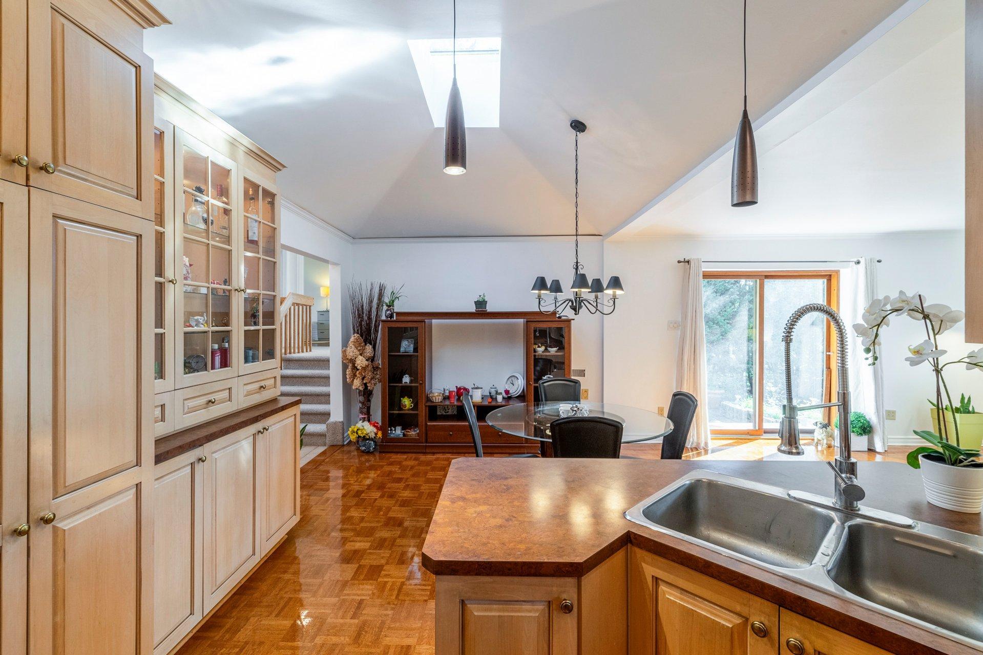 









53


Rue Chartres

,
Dollard-des-Ormeaux,




QC
H9A1J6

