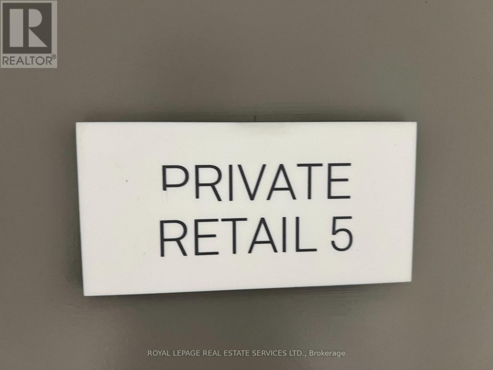 












5 - 2485 EGLINTON AVENUE W

,
Mississauga,




Ontario
L5M2T1

