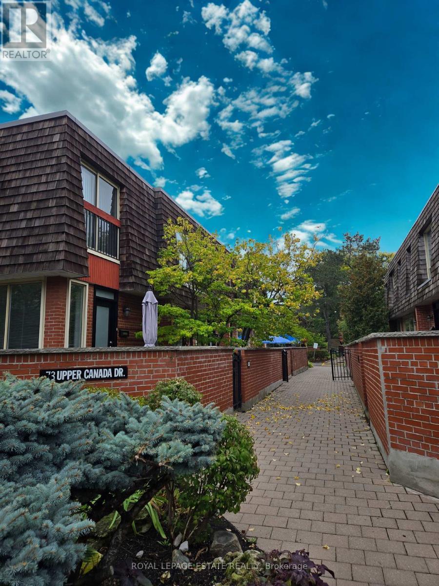 












TH1 - 73 UPPER CANADA DRIVE

,
Toronto,




Ontario
M2P2A2

