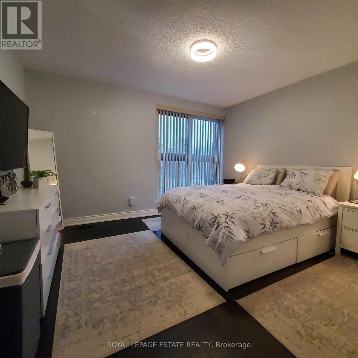 












TH1 - 73 UPPER CANADA DRIVE

,
Toronto,




Ontario
M2P2A2

