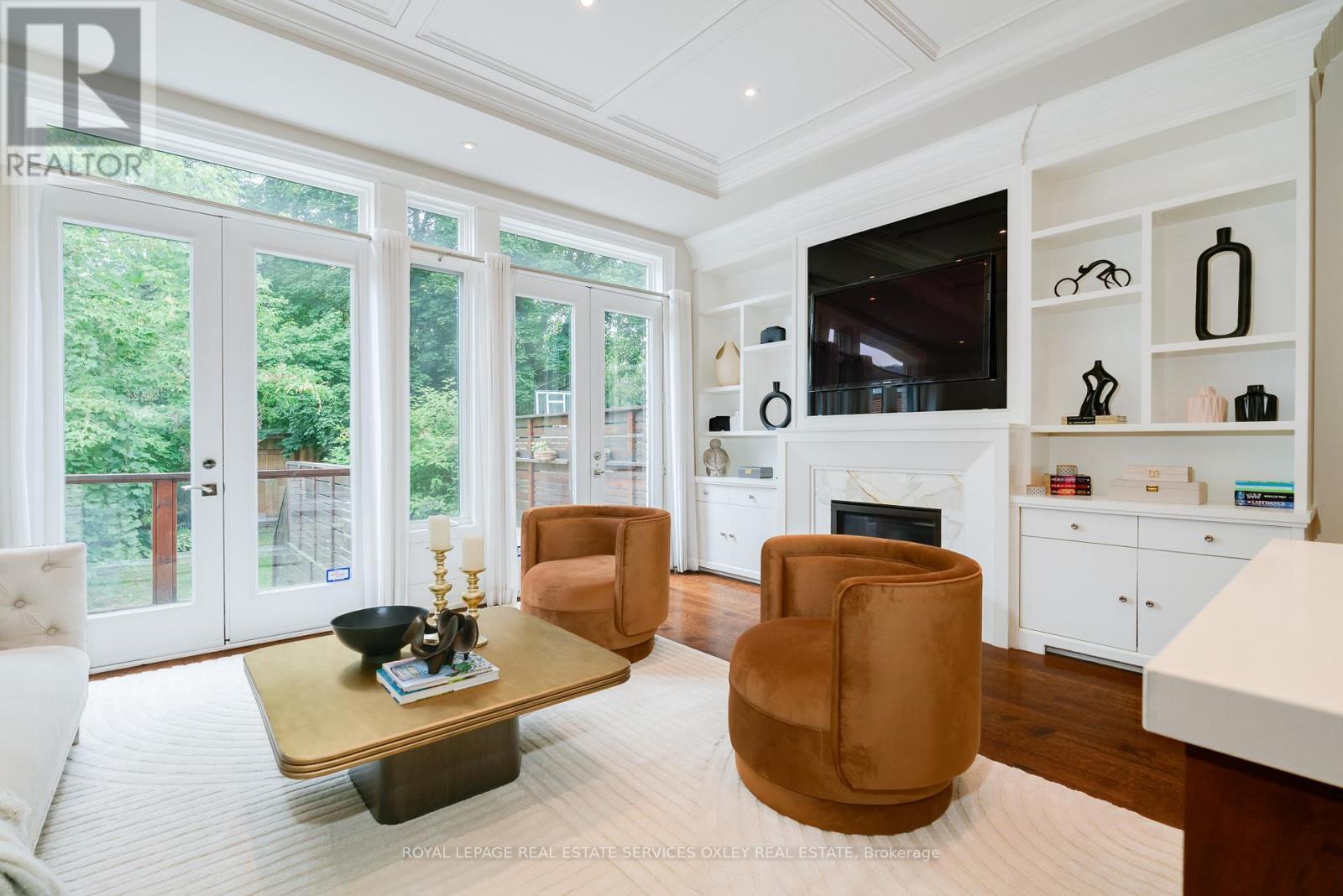 












149 RONAN AVENUE

,
Toronto,




Ontario
M4N2Y2

