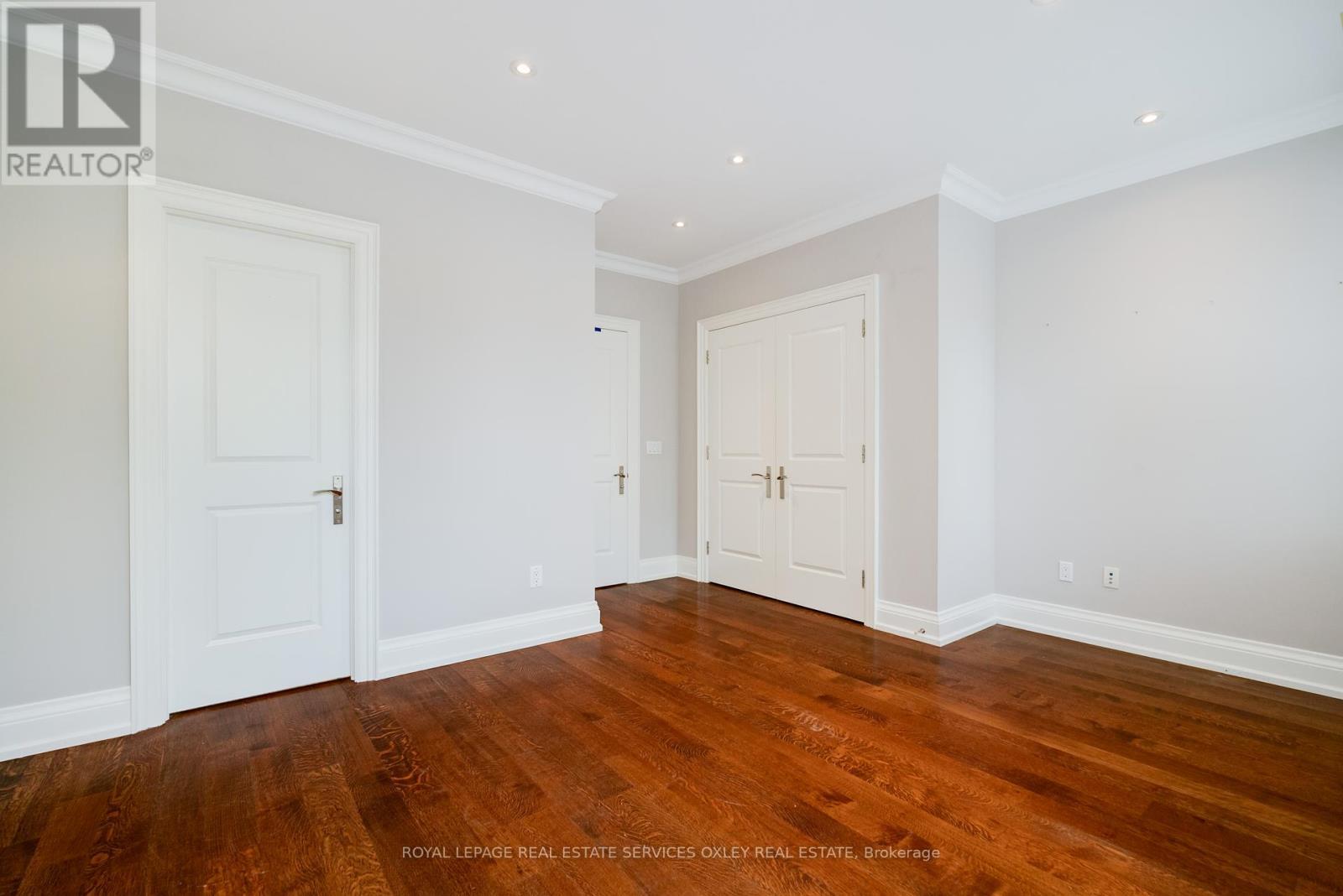 












149 RONAN AVENUE

,
Toronto,




Ontario
M4N2Y2

