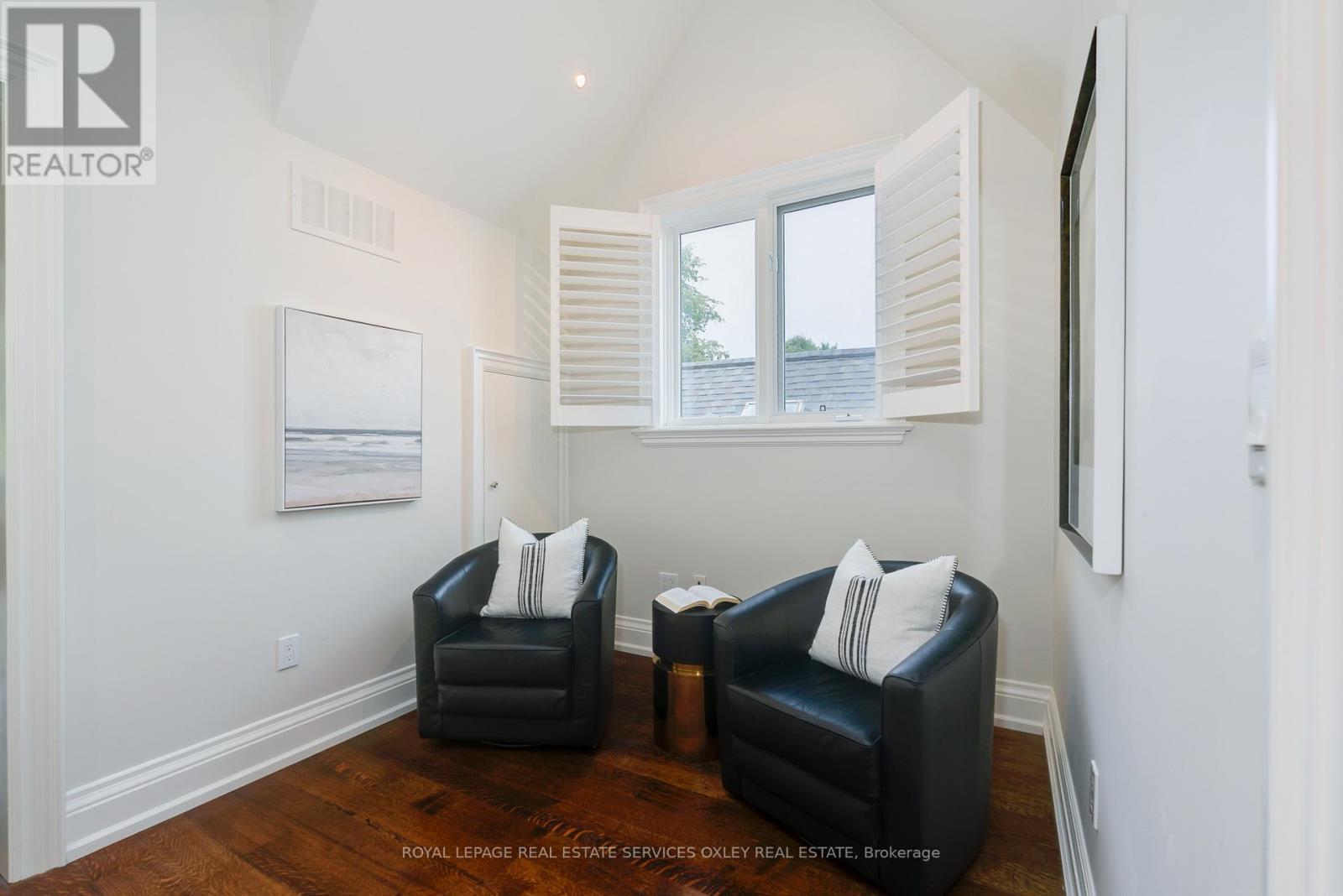 












149 RONAN AVENUE

,
Toronto,




Ontario
M4N2Y2

