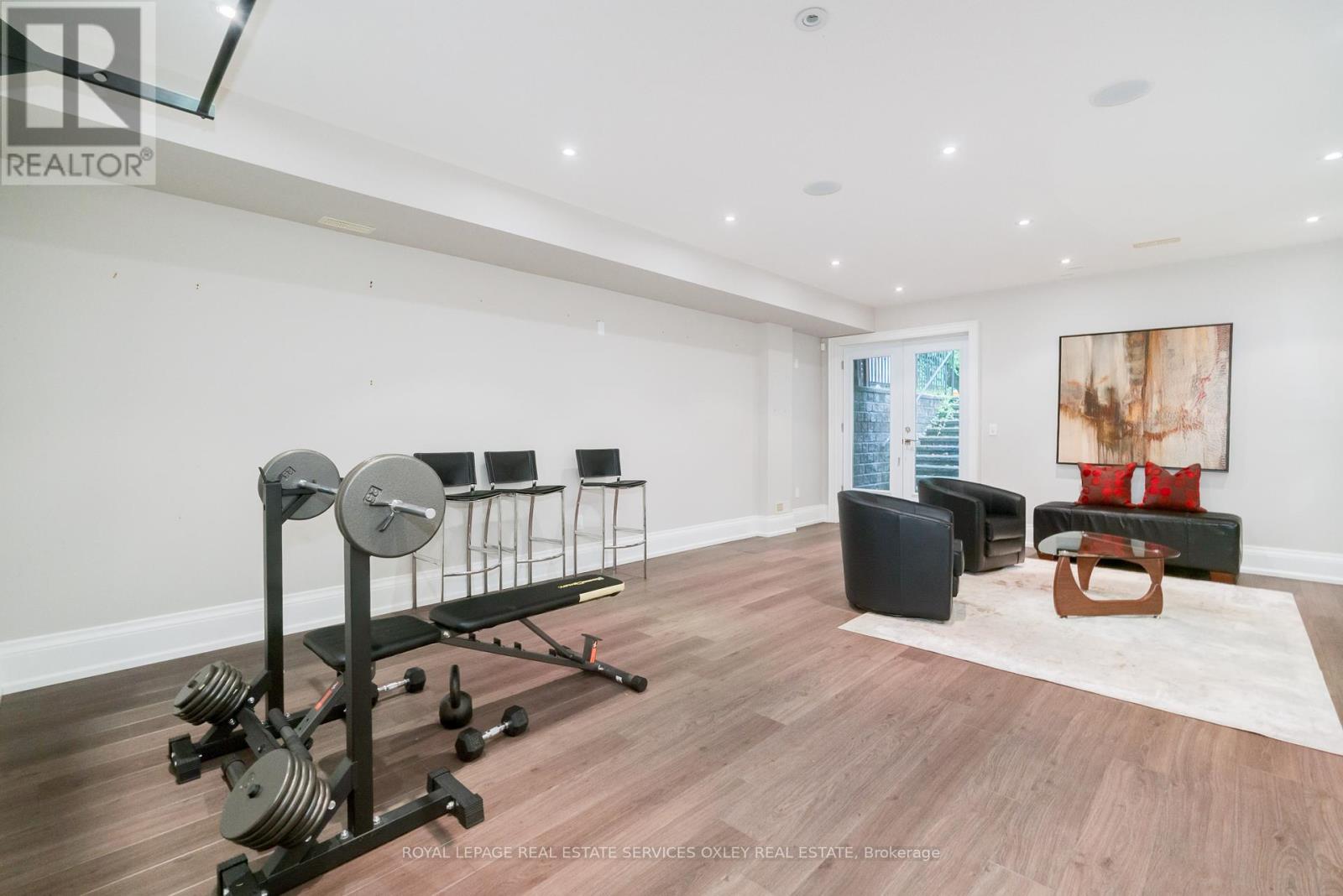 












149 RONAN AVENUE

,
Toronto,




Ontario
M4N2Y2

